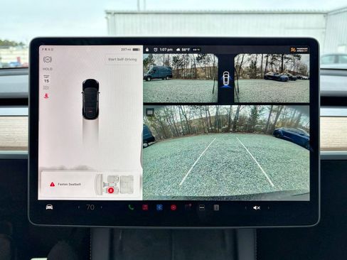 Used 2023 Tesla Model Y Performance image 15