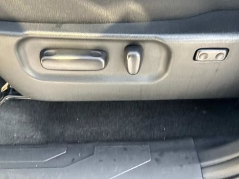 Used 2023 Toyota Tacoma TRD Sport image 18