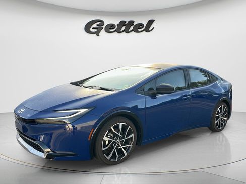 Certified 2023 Toyota Prius Prime FWD image 1