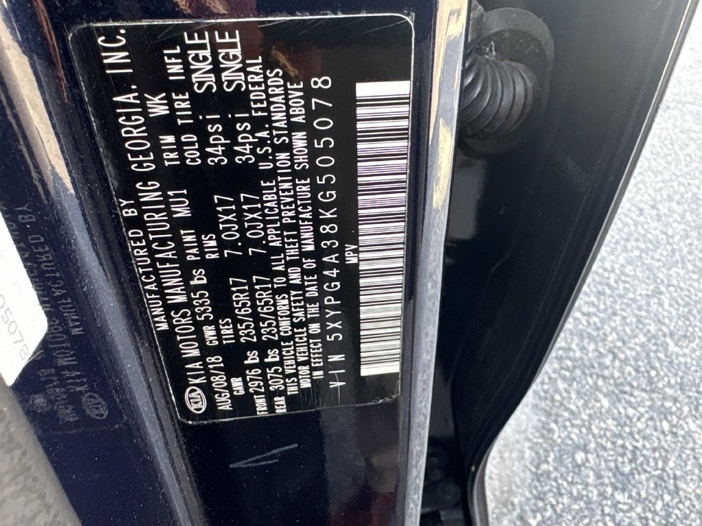 Used 2019 Kia Sorento FWD image 11