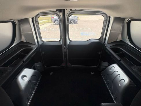 Used 2021 RAM ProMaster City SLT FWD image 16