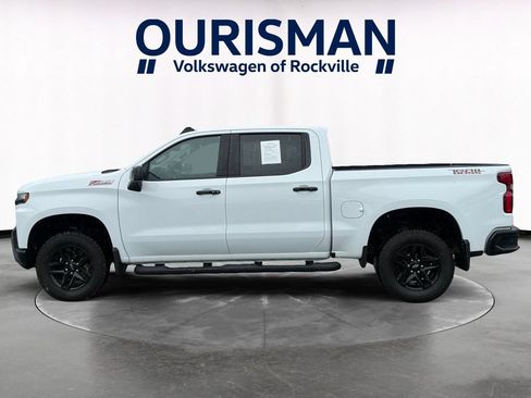 Used 2022 Chevrolet Silverado 1500 LT Trail Boss w/ Convenience Package II AWD/4WD image 3