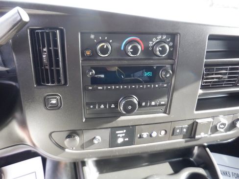 Used 2020 Chevrolet Express 3500 LT w/ LT Preferred Equipment Group image 14