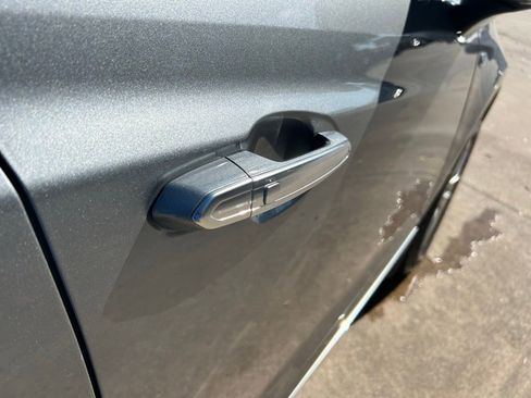 Used 2024 Cadillac XT5 Luxury image 33