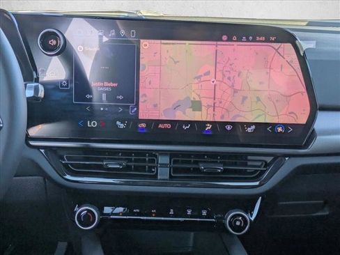 New 2026 Chevrolet Equinox EV RS FWD image 13
