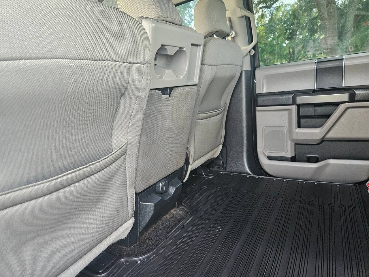Used 2019 Chevrolet Silverado 1500 LT w/ All-Star Edition AWD/4WD image 37