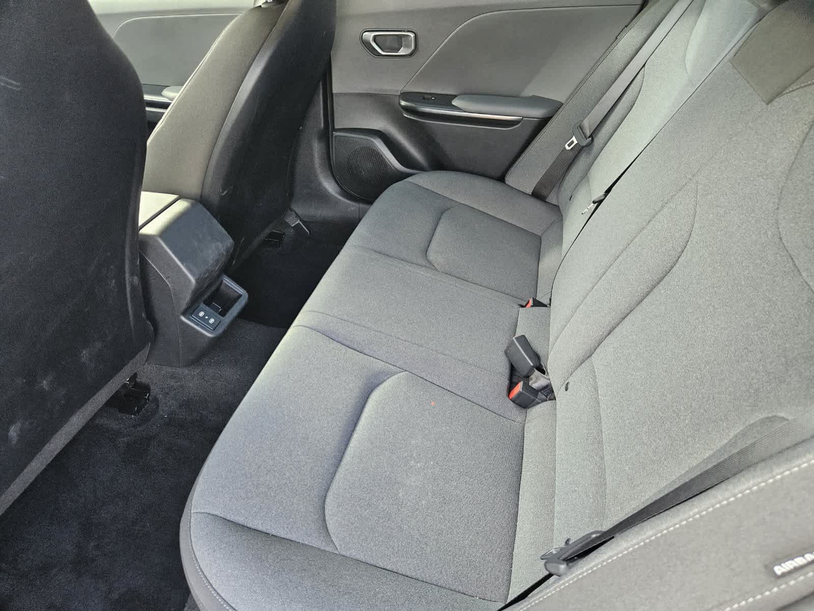 Used 2025 Kia K4 FWD image 26