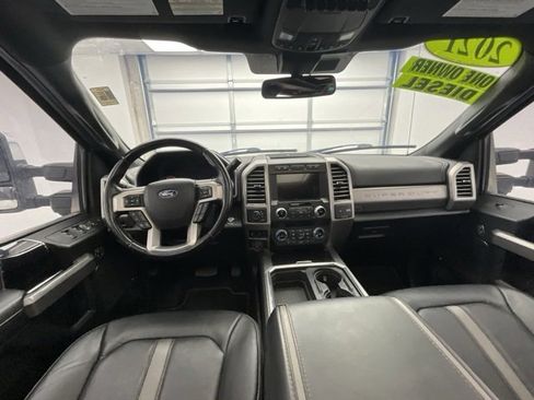 Used 2021 Ford F450 Platinum w/ Camper Package image 3