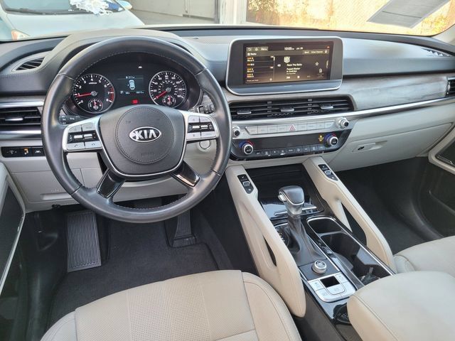 Used 2020 Kia Telluride EX w/ EX Premium Package FWD image 19