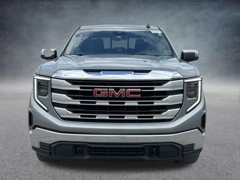 Used 2023 GMC Sierra 1500 SLE w/ Preferred Package AWD/4WD image 2