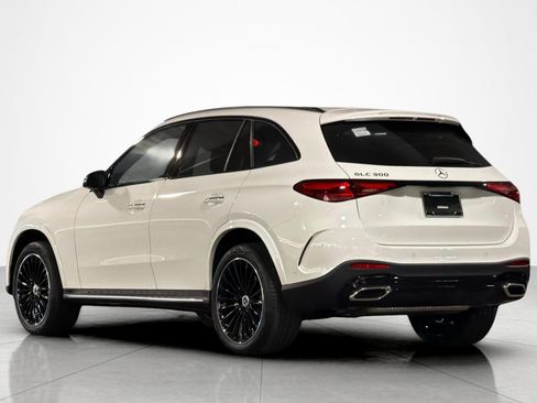 New 2026 Mercedes-Benz GLC 300 image 3