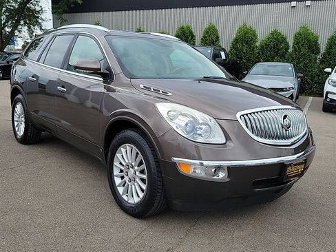 Used 2009 Buick Enclave CXL w/ Driver Confidence Package FWD image 1