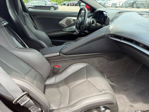 Used 2024 Chevrolet Corvette Stingray Preferred Conv w/ Z51 Performance Package RWD image 42