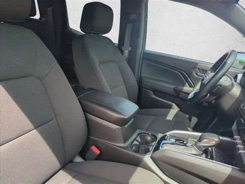Used 2024 Chevrolet Colorado LT w/ LT Convenience Package image 22