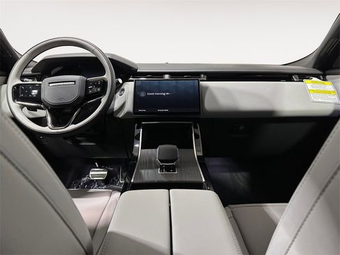New 2026 Land Rover Range Rover Velar Dynamic SE image 11