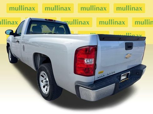 Used 2010 Chevrolet Silverado 1500 W/T RWD image 8