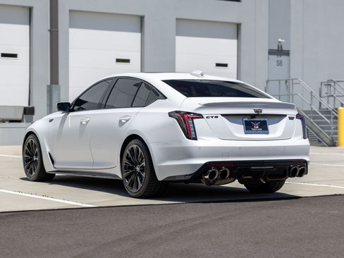 Used 2026 Cadillac CT5 V Blackwing RWD image 12