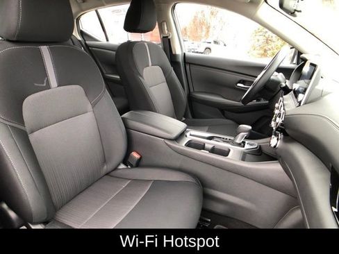 Certified 2025 Nissan Sentra SV image 25