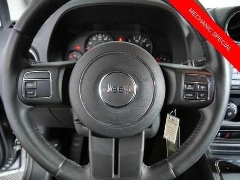 Used 2013 Jeep Compass Latitude AWD/4WD image 22
