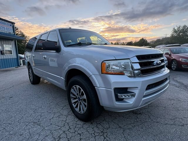 Used 2017 Ford Expedition EL XLT w/ Equipment Group 202A RWD image 7