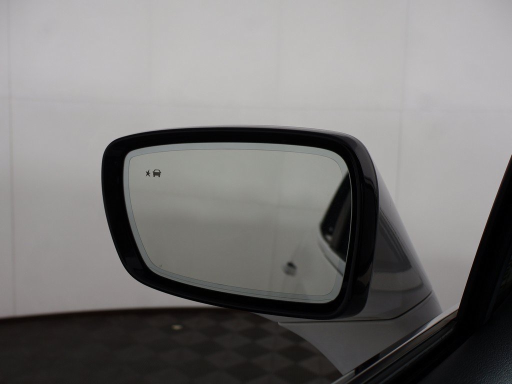 Used 2023 Buick Enclave Essence FWD image 39