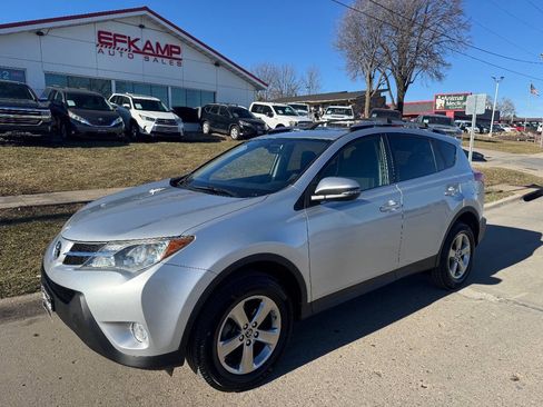 Used 2015 Toyota RAV4 XLE image 1