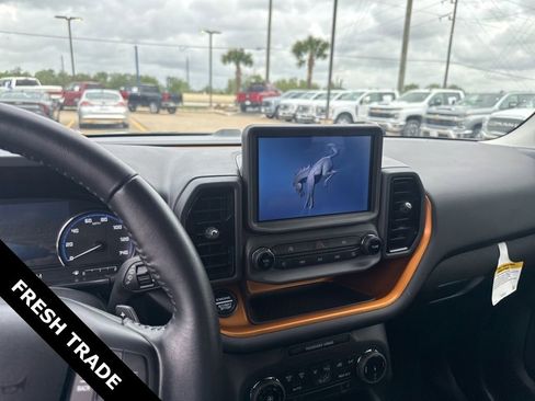 Used 2023 Ford Bronco Sport Badlands image 10