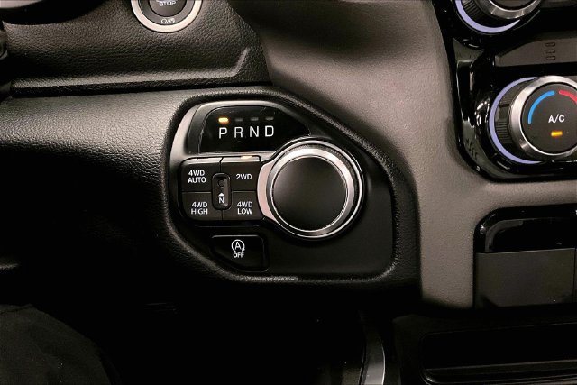 Used 2022 RAM 1500 Big Horn AWD/4WD image 37