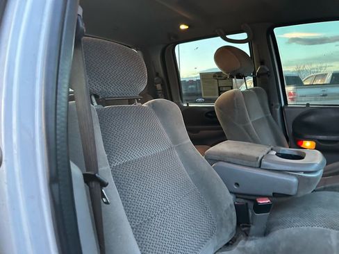 Used 2001 Ford F150 XLT image 16