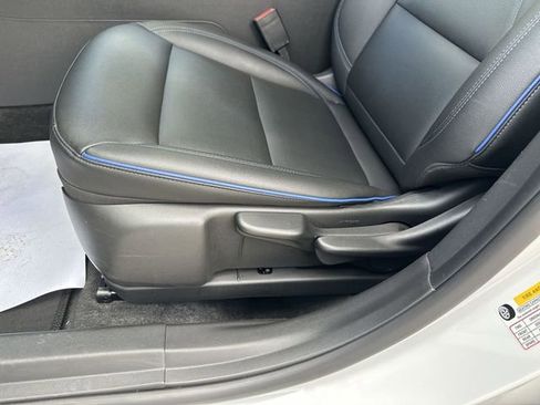 Used 2025 Buick Envista Sport Touring FWD image 16