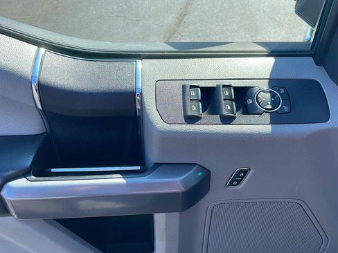 Used 2019 Ford F350 XLT AWD/4WD image 8