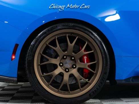 Used 2025 Ford Mustang GT Premium w/ GT Performance Package image 17