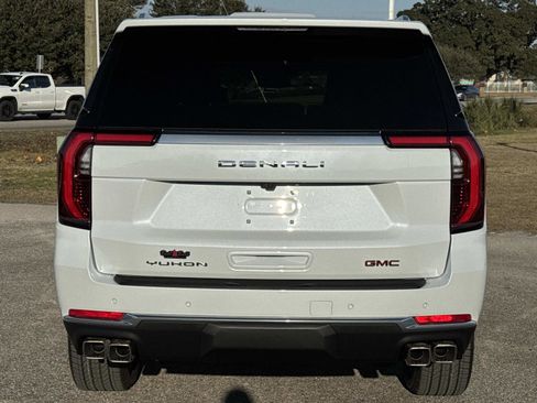 New 2026 GMC Yukon XL Denali w/ Sun & Power Step Package image 4