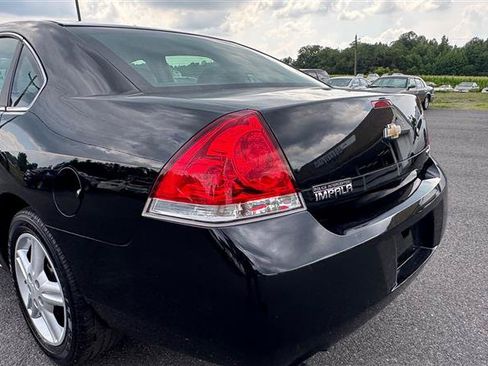 Used 2014 Chevrolet Impala Police FWD image 13