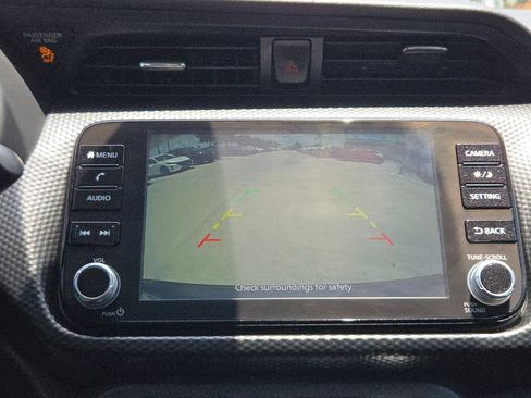 Used 2024 Nissan Kicks SV w/ Interior Electronics Package FWD image 17