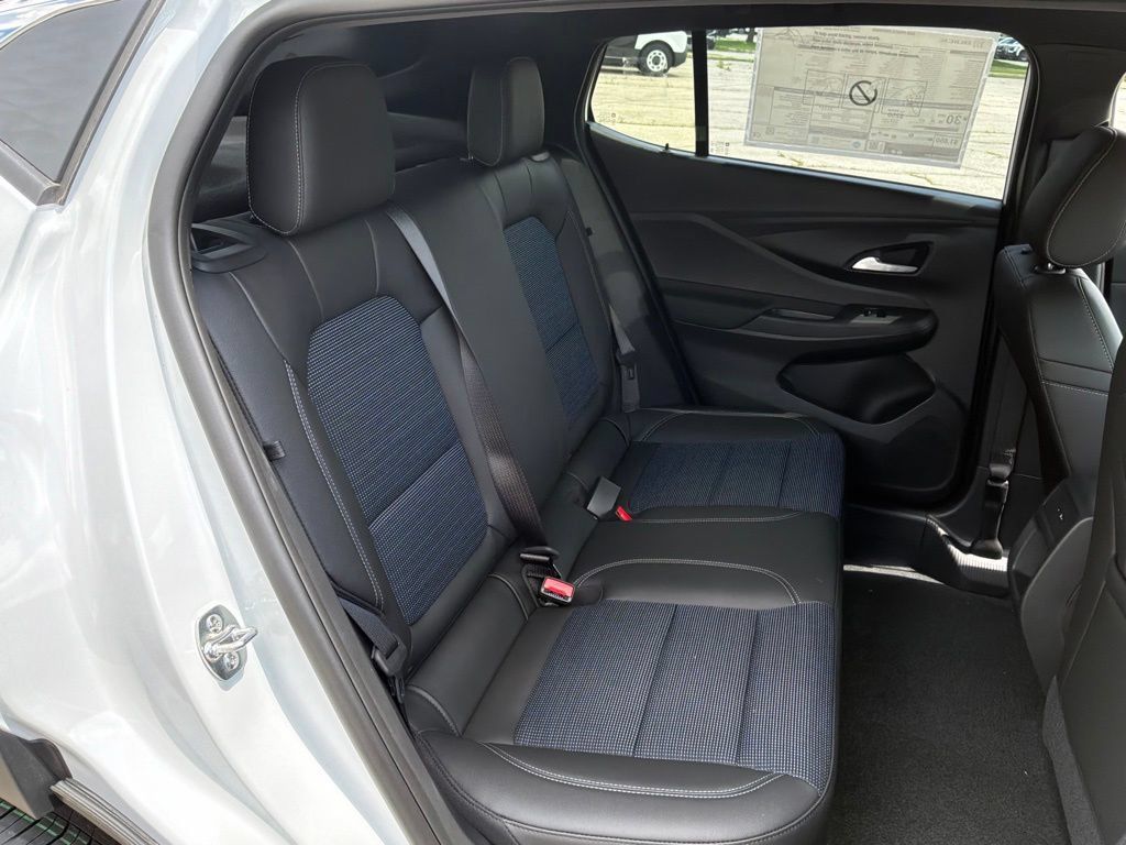 New 2026 Buick Envista Preferred w/ Convenience I Package FWD image 31