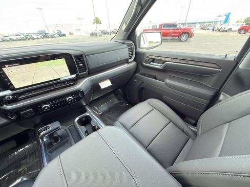 New 2026 GMC Sierra 1500 SLT AWD/4WD image 21