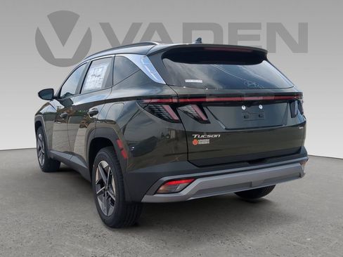 New 2025 Hyundai Tucson SEL image 3