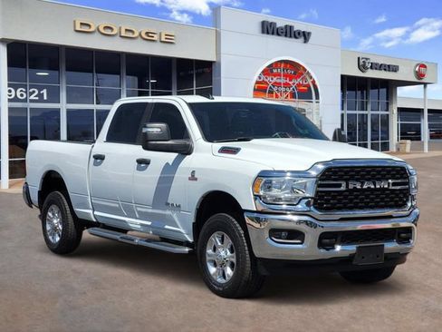 Certified 2024 RAM 2500 Big Horn AWD/4WD image 2