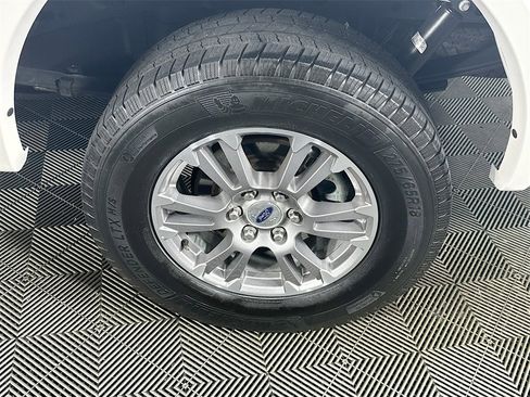 Used 2019 Ford F150 Lariat w/ FX4 Off-Road Package image 31