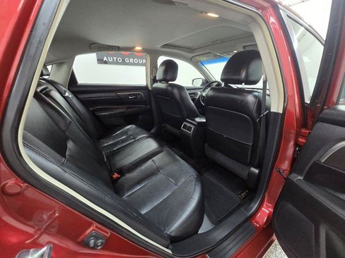 Used 2013 Nissan Altima 3.5 SL w/ Technology Pkg FWD image 21
