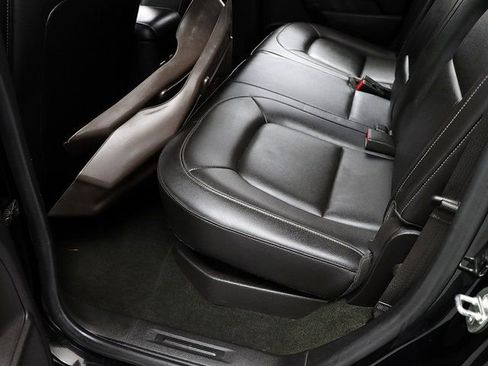 Used 2016 GMC Canyon SLT w/ Driver Alert Package image 26