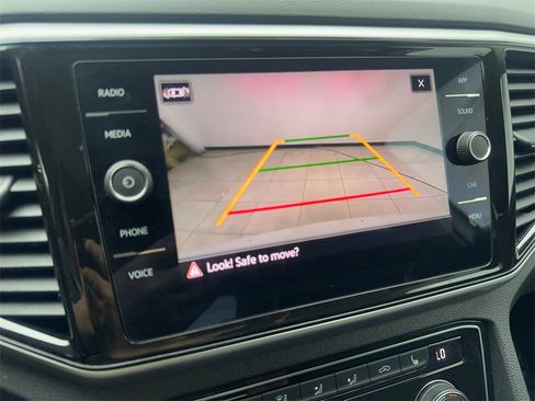 Used 2023 Volkswagen Atlas SE w/ Panoramic Sunroof Package image 64