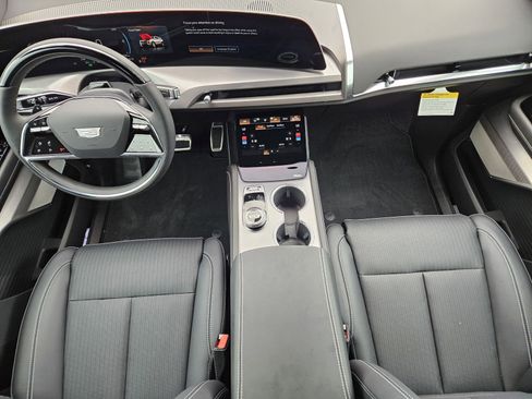 New 2026 Cadillac Vistiq Sport AWD/4WD image 18