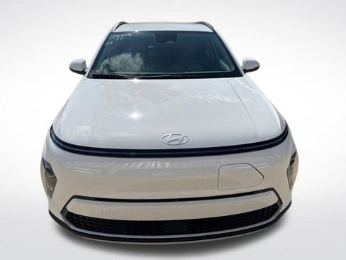 Used 2024 Hyundai Kona SEL FWD image 8
