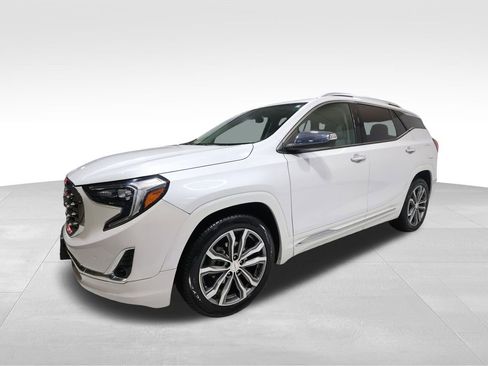Used 2021 GMC Terrain Denali image 8