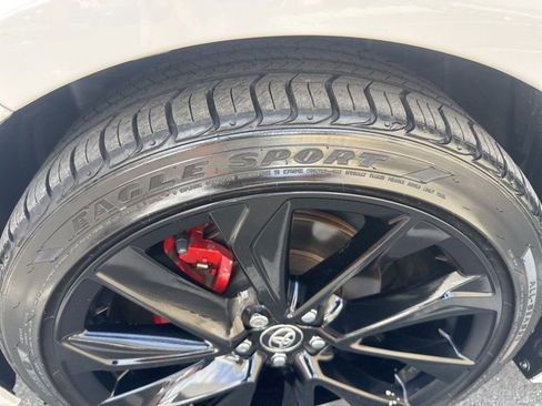 Used 2022 Toyota Corolla SE image 11