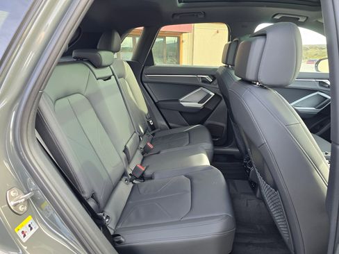 Certified 2025 Audi Q3 2.0T Premium w/ Convenience Package image 45