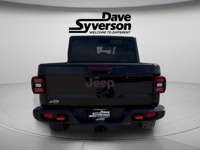 Used 2026 Jeep Gladiator Mojave AWD/4WD image 4