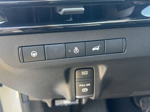 New 2025 Nissan Murano SL image 12